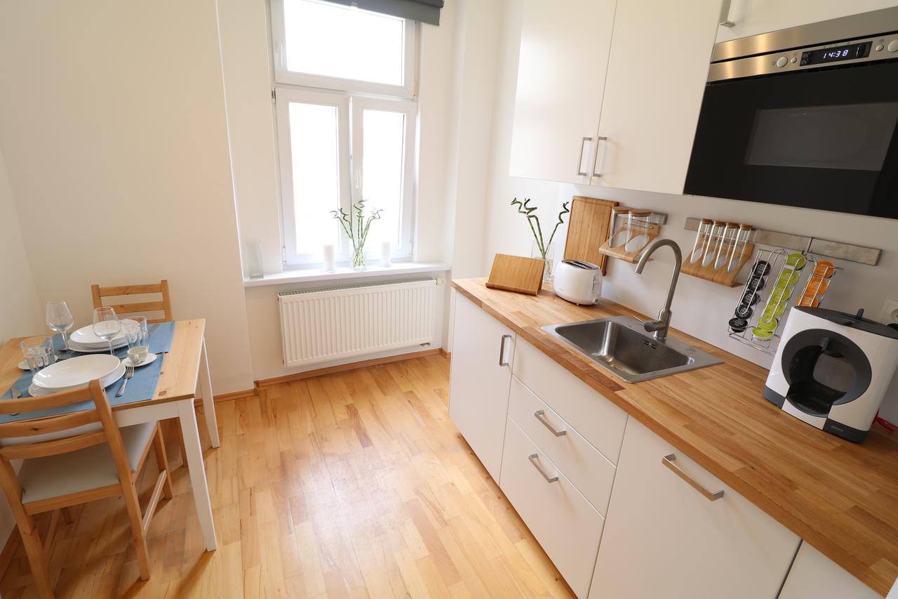 Apartment Opatovicka *